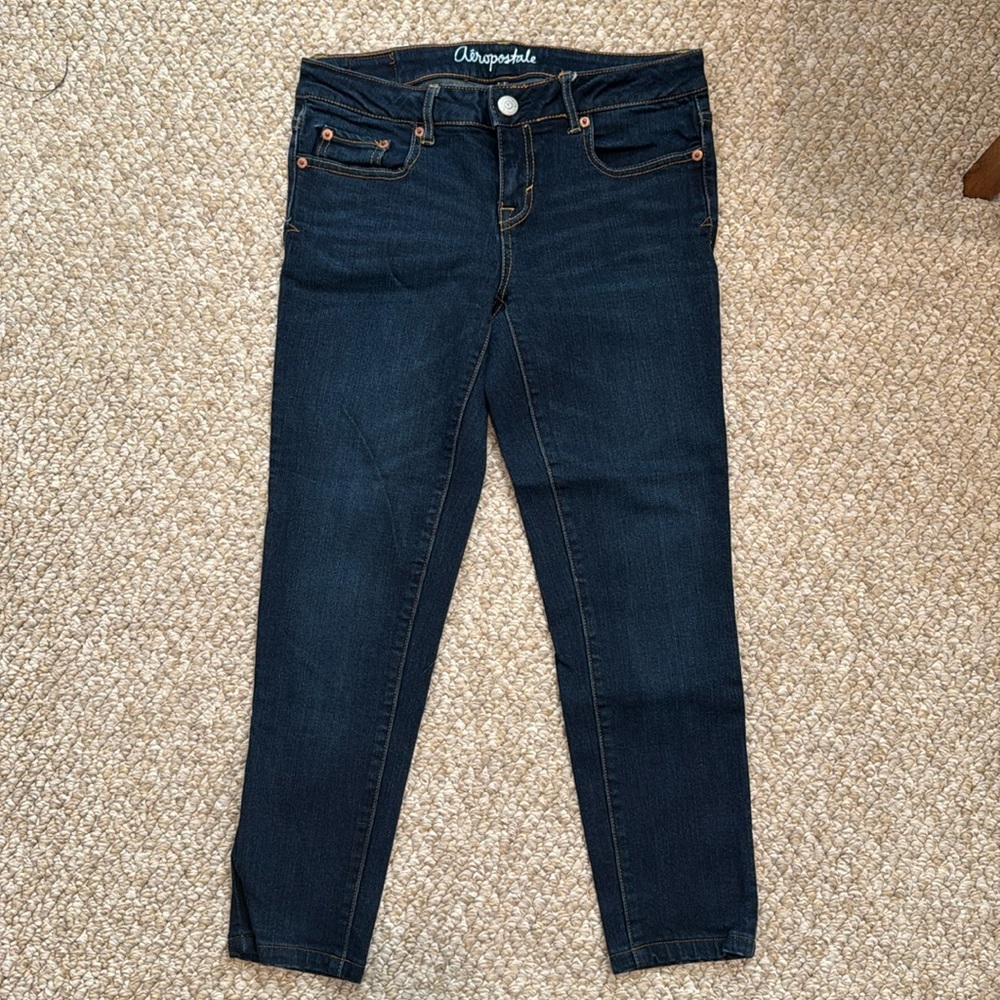 Aeropostale dark wash jeggings worn once 
short